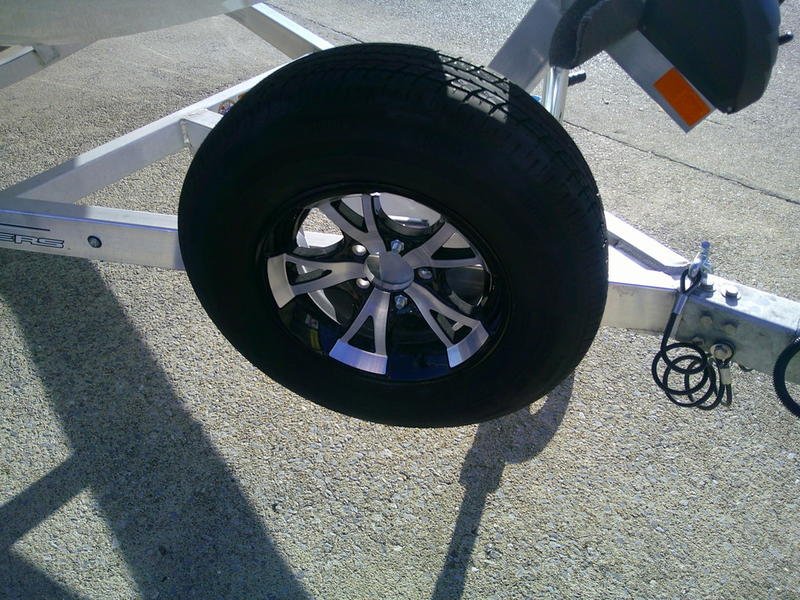 2026 Xpress Boats H18